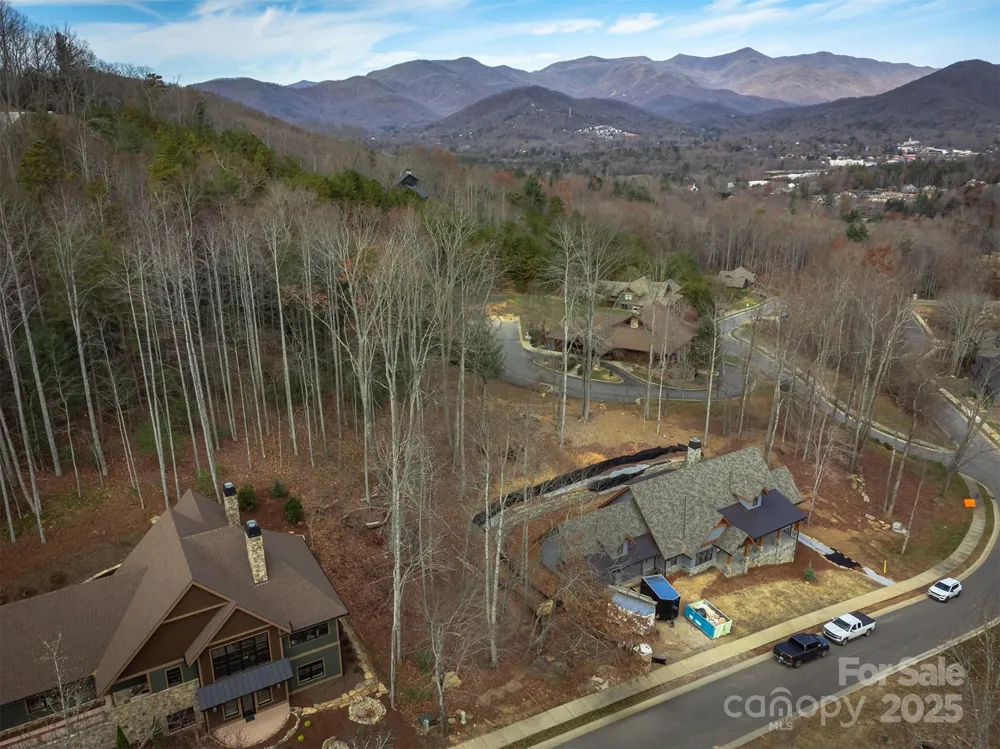 31 Old Lafayette Lane #22 Black Mountain, NC 28711