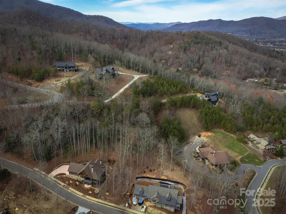 31 Old Lafayette Lane #22 Black Mountain, NC 28711