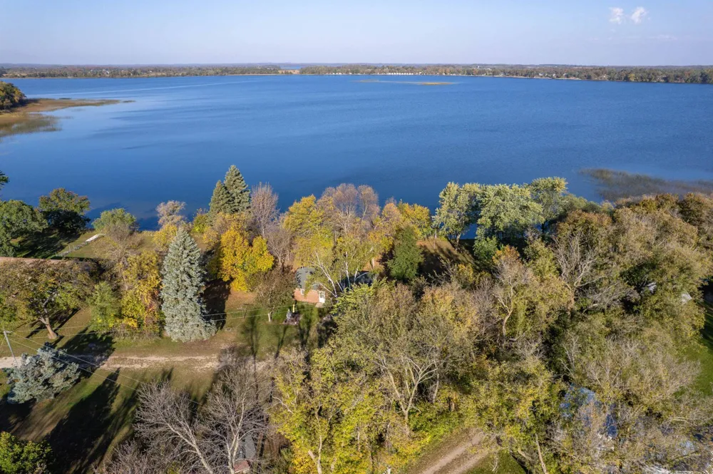 37084 Hackberry Point Road Richville, MN 56576