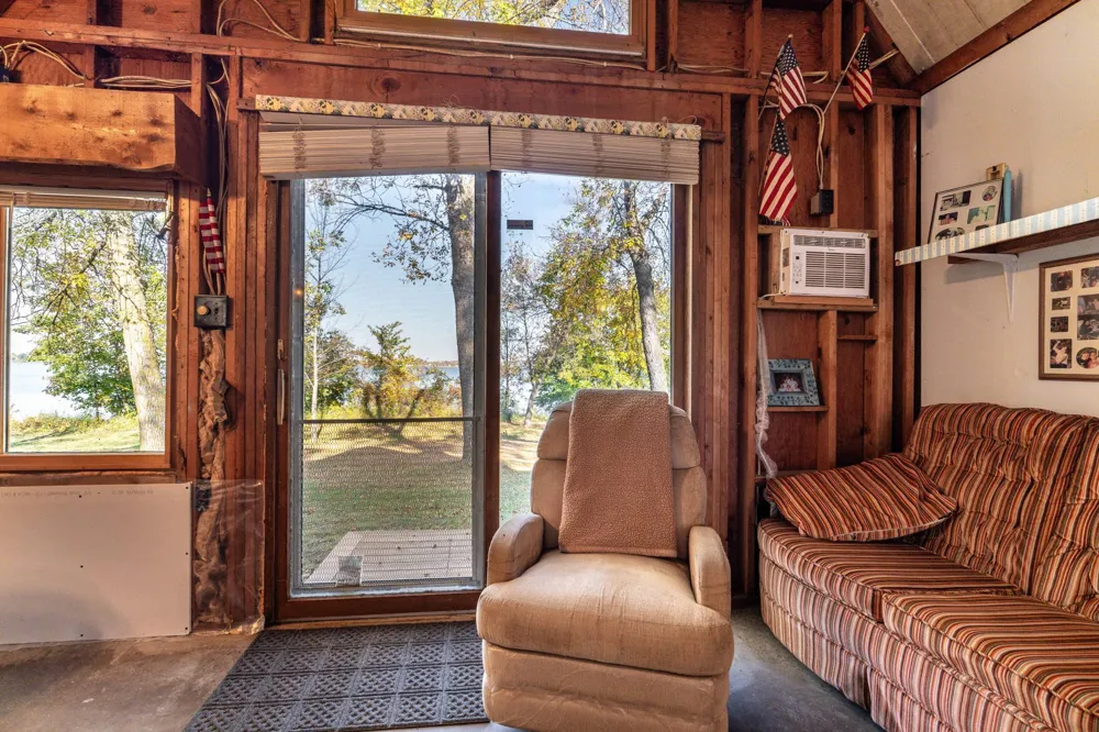 37084 Hackberry Point Road Richville, MN 56576