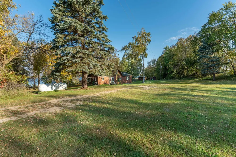 37084 Hackberry Point Road Richville, MN 56576