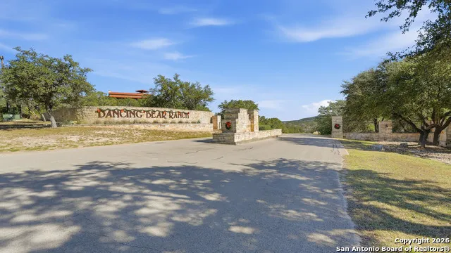 199 Private Road 1730 Mico, TX 78056
