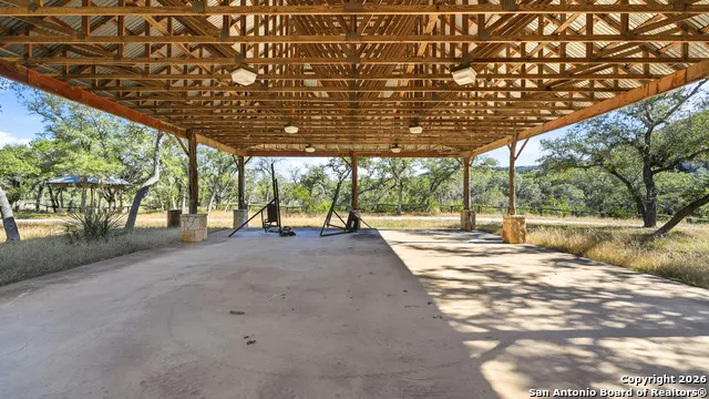 199 Private Road 1730 Mico, TX 78056