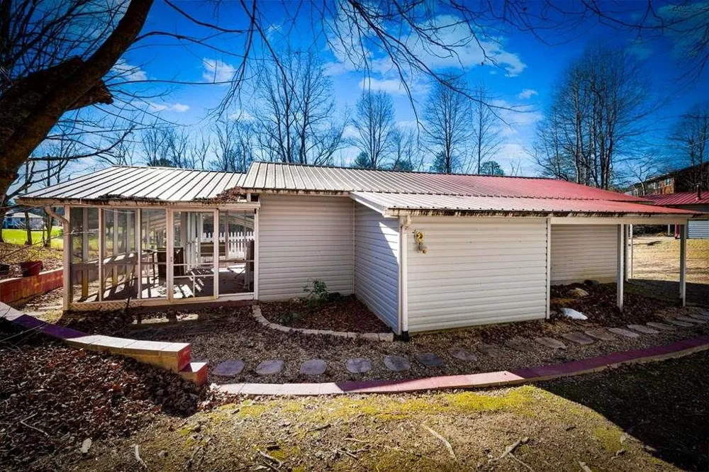 118 Jordan Road Blairsville, GA 30512