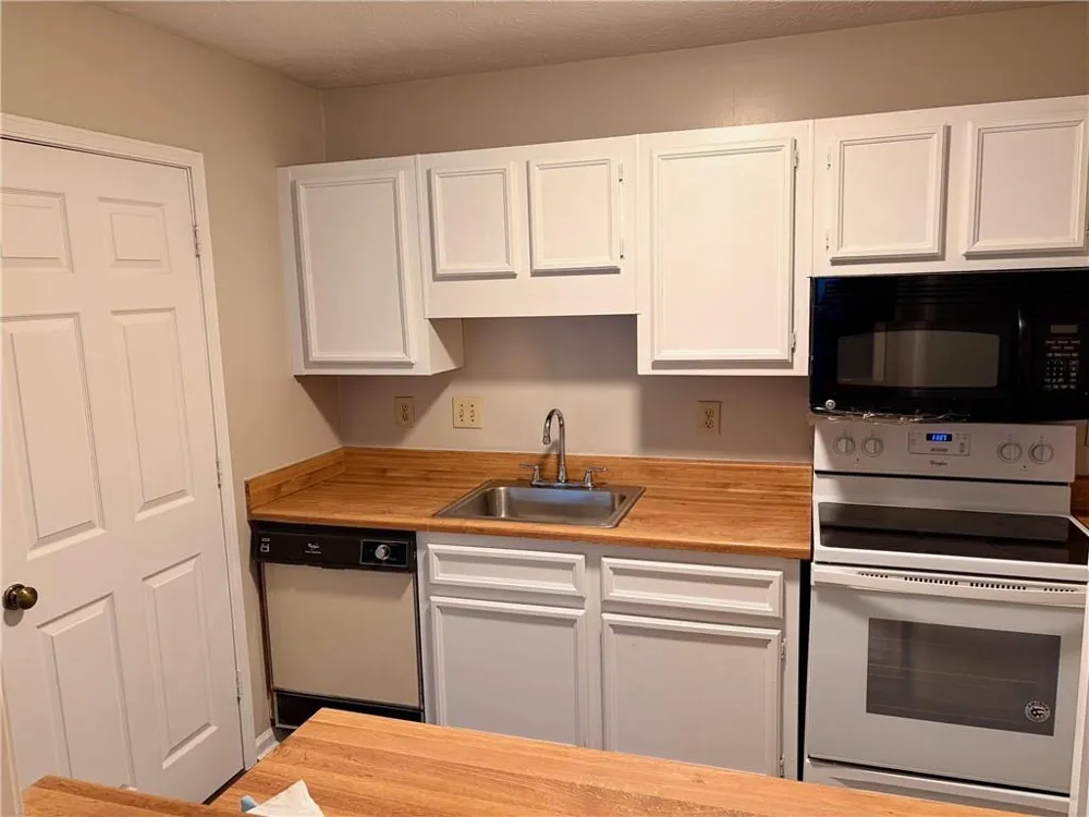 1387 Branch Drive Tucker, GA 30084
