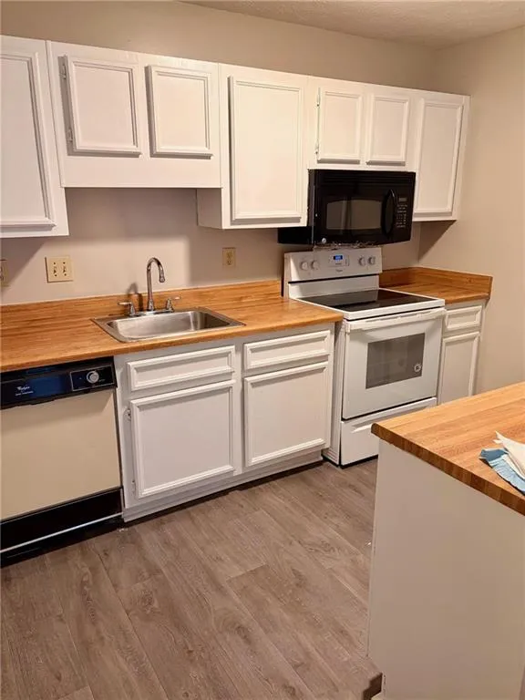 1387 Branch Drive Tucker, GA 30084
