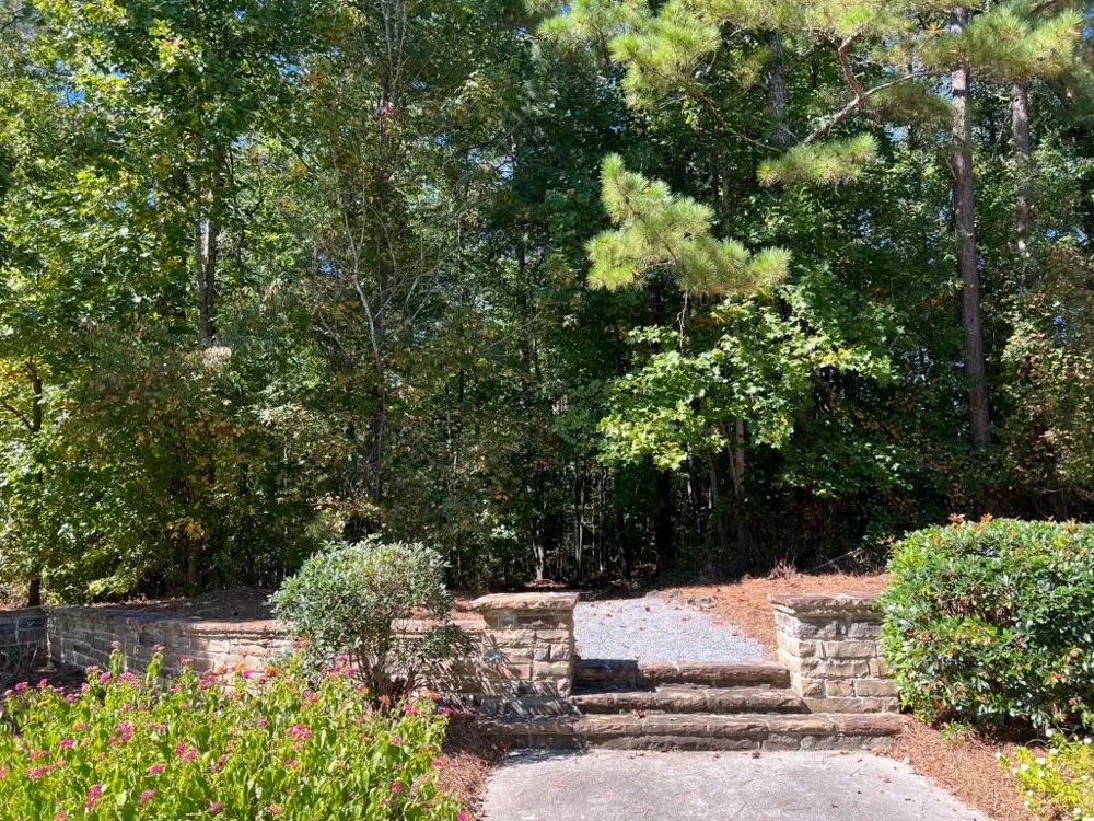 6218 ZELL MILLER  NW Acworth, GA 30101