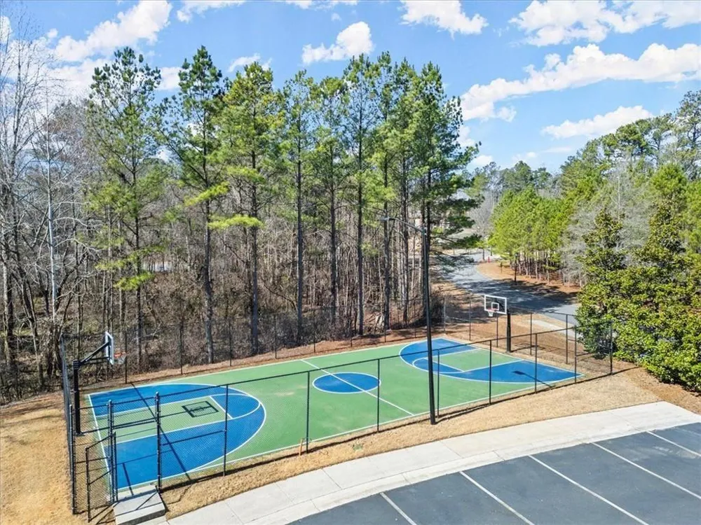 6218 ZELL MILLER  NW Acworth, GA 30101