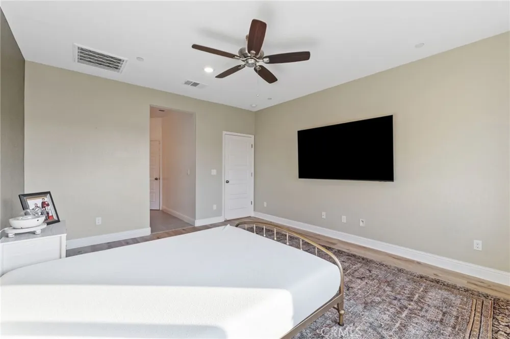 3731 Summers Court Visalia, CA 93291
