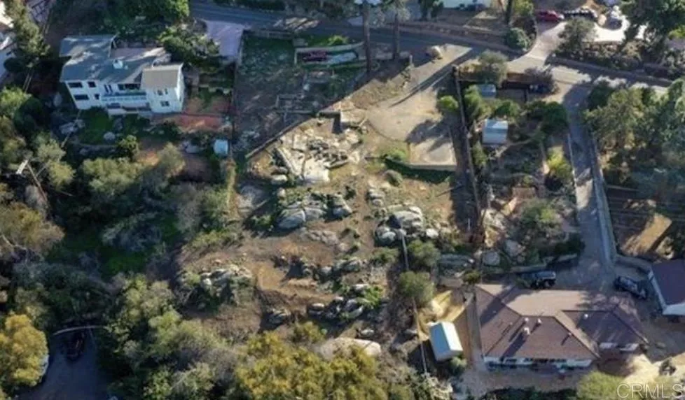 9608 Sunset Avenue La Mesa, CA 91941