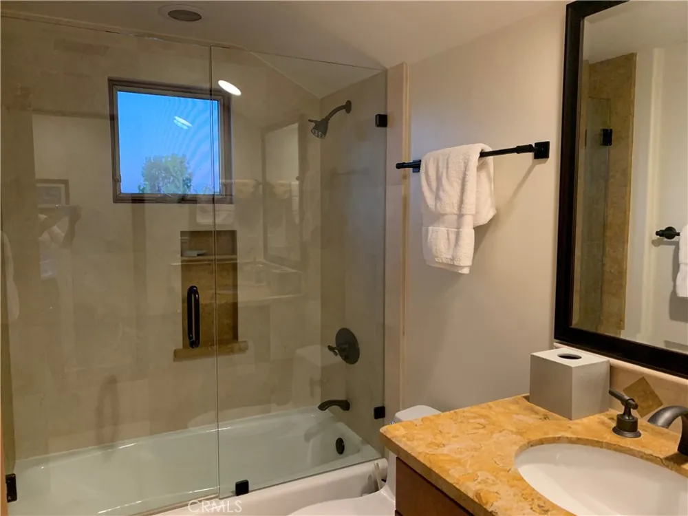 601 Poinsettia Corona del Mar, CA 92625