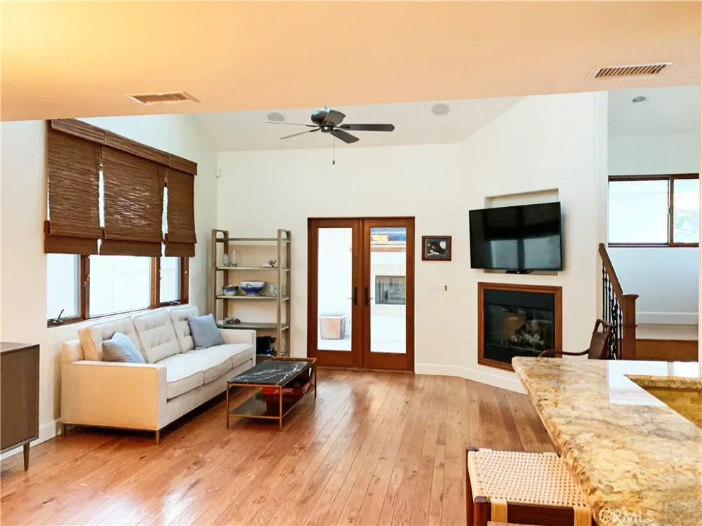 601 Poinsettia Corona del Mar, CA 92625