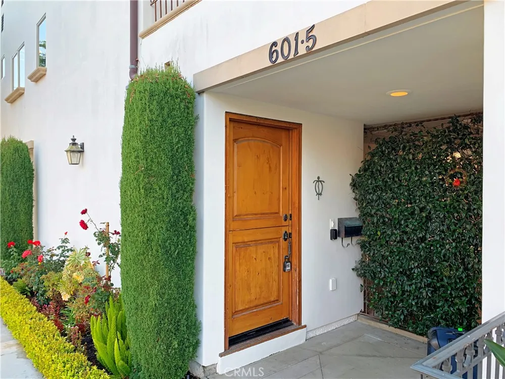 601 Poinsettia Corona del Mar, CA 92625