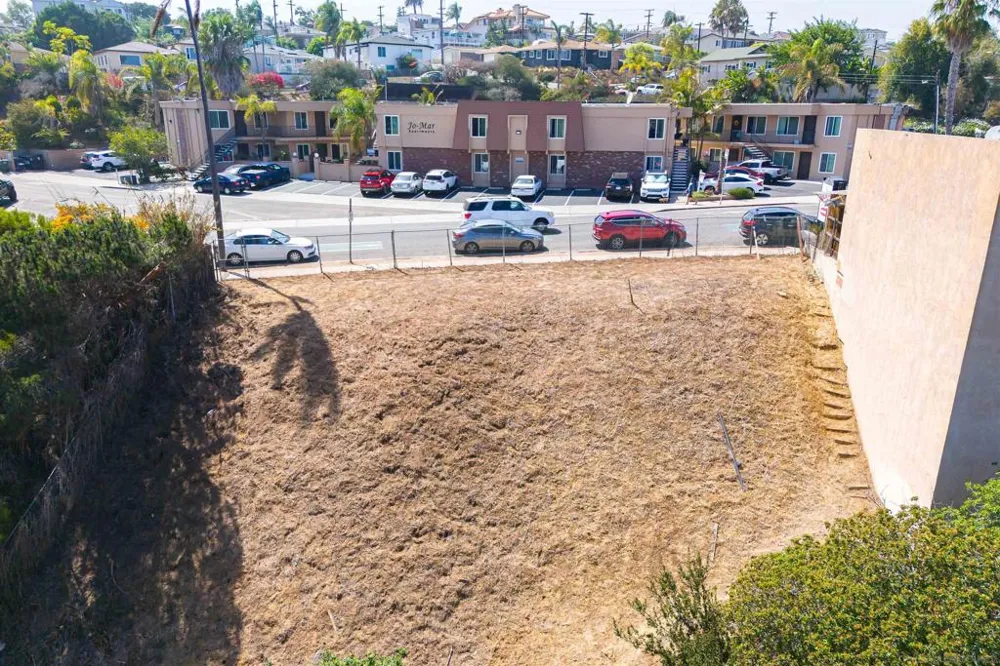 Voltaire St San Diego, CA 92107