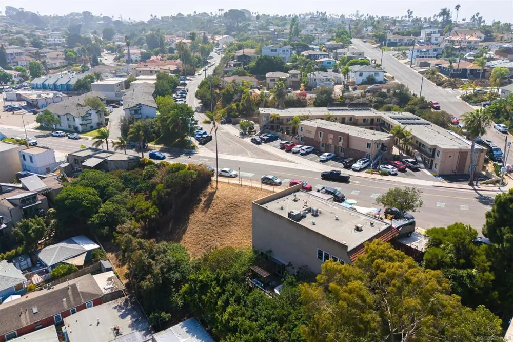 Voltaire St San Diego, CA 92107