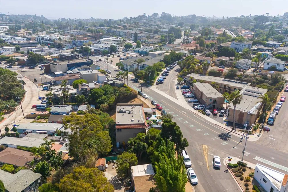 Voltaire St San Diego, CA 92107