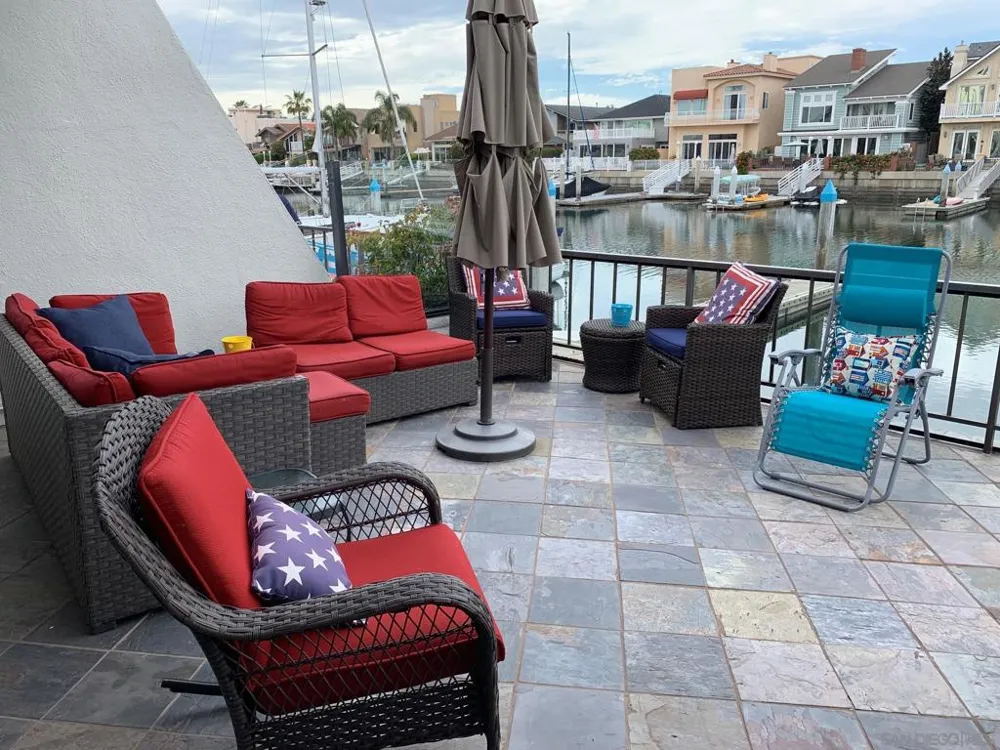 49 Antigua Court Coronado, CA 92118