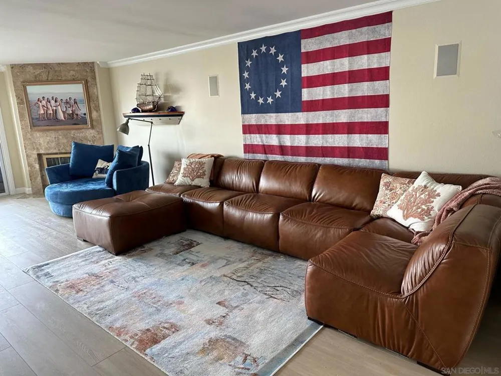 49 Antigua Court Coronado, CA 92118
