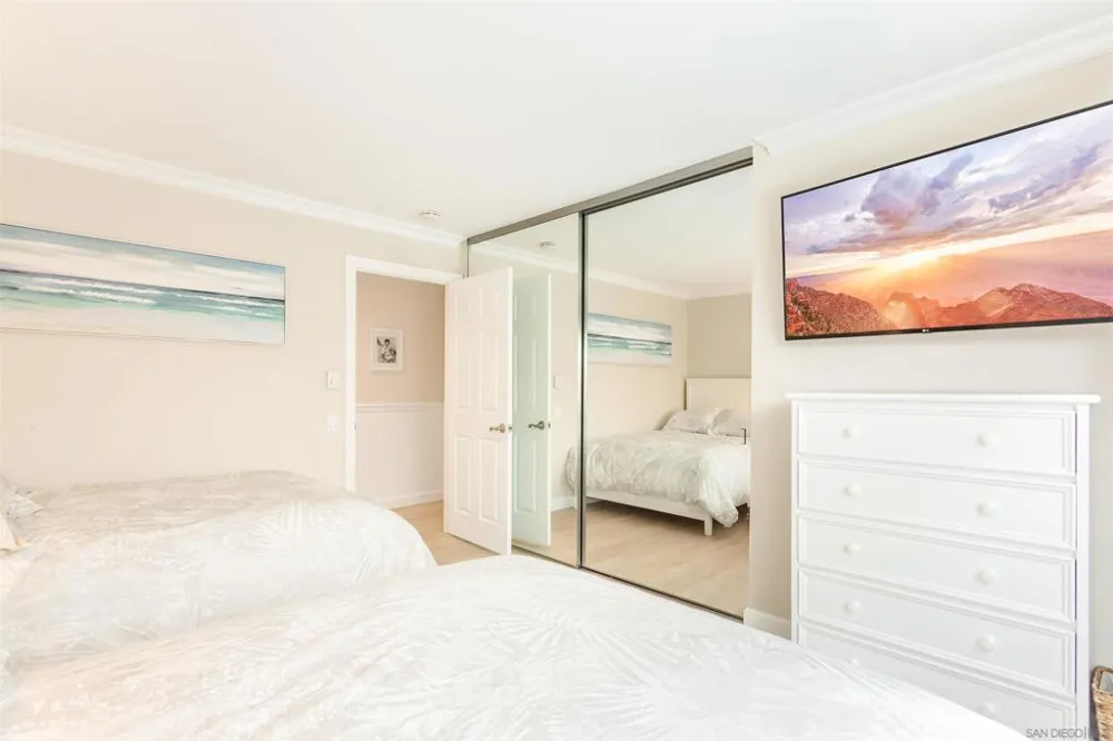 49 Antigua Court Coronado, CA 92118