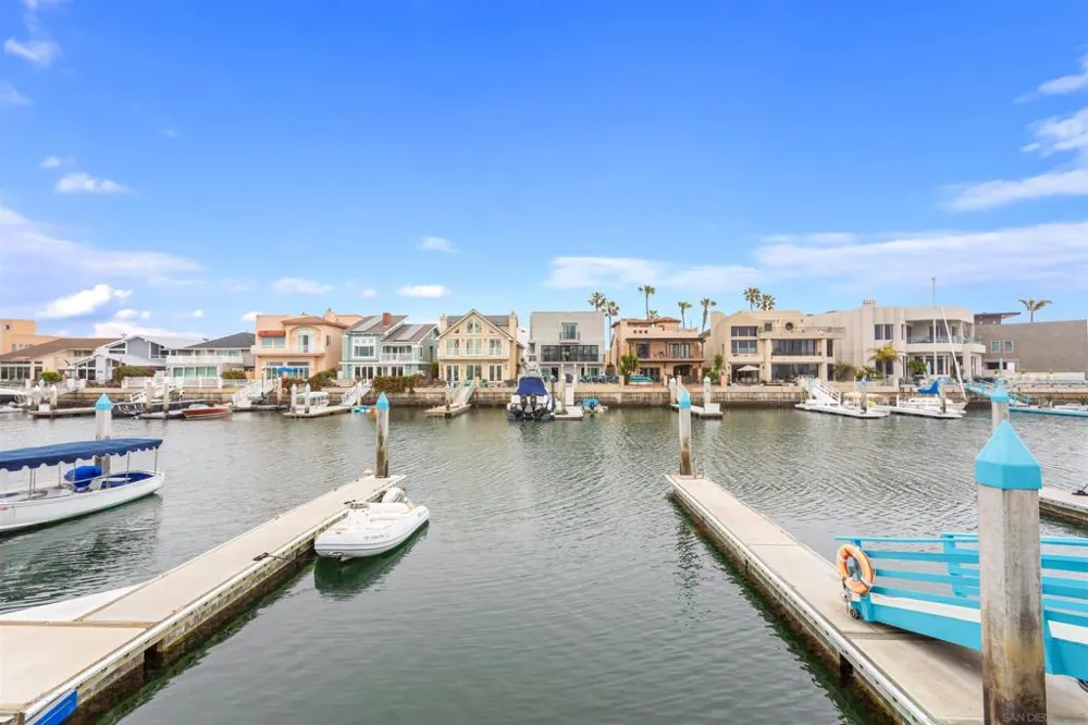 49 Antigua Court Coronado, CA 92118