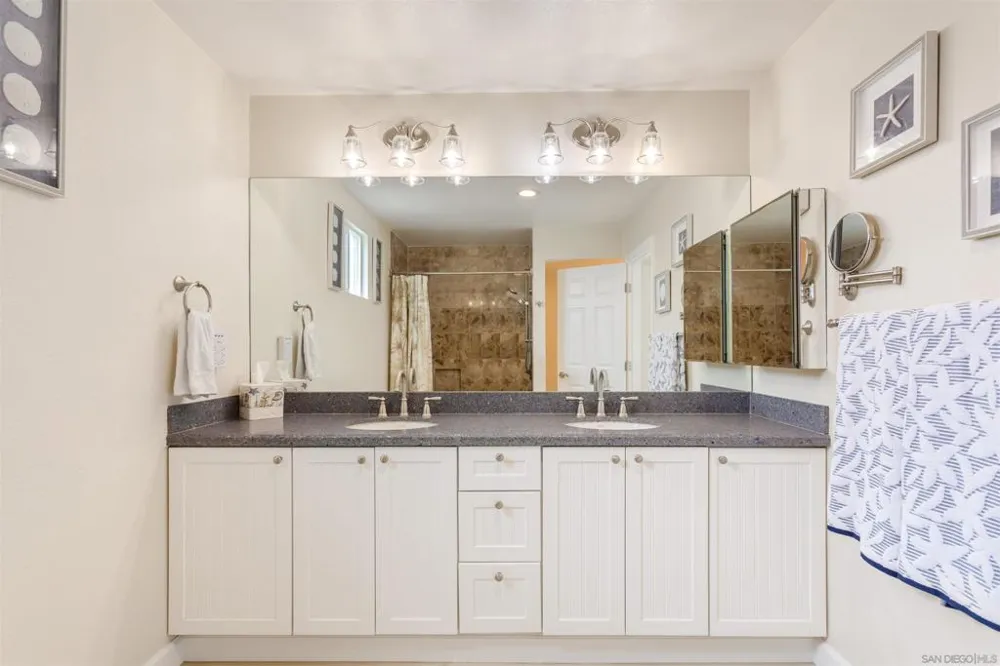 49 Antigua Court Coronado, CA 92118