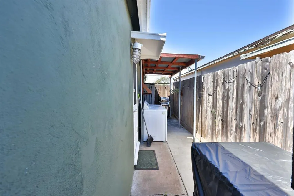 520 Delaware Imperial Beach, CA 91932
