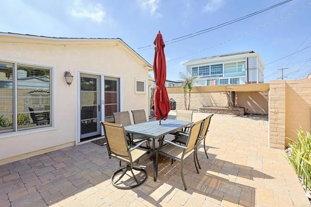 518 5th Street Coronado, CA 92118