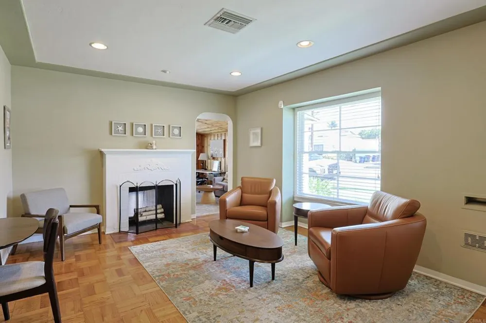 518 5th Street Coronado, CA 92118