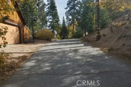 33668 Angeles Green Valley Lake, CA 92341