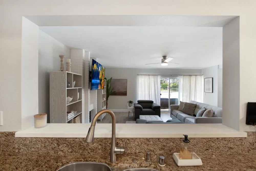 5 Montego Coronado, CA 92118