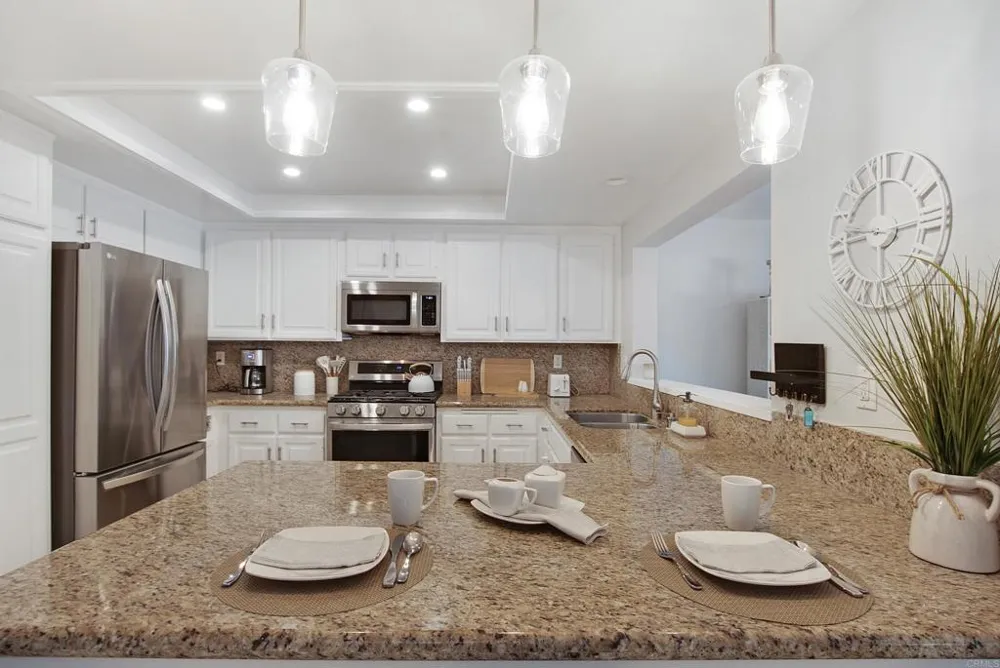 5 Montego Coronado, CA 92118