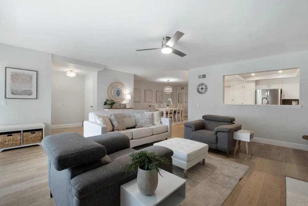 5 Montego Coronado, CA 92118