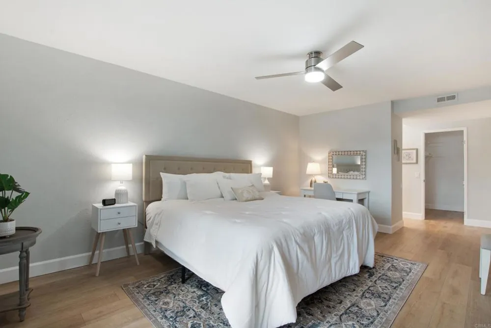 5 Montego Coronado, CA 92118
