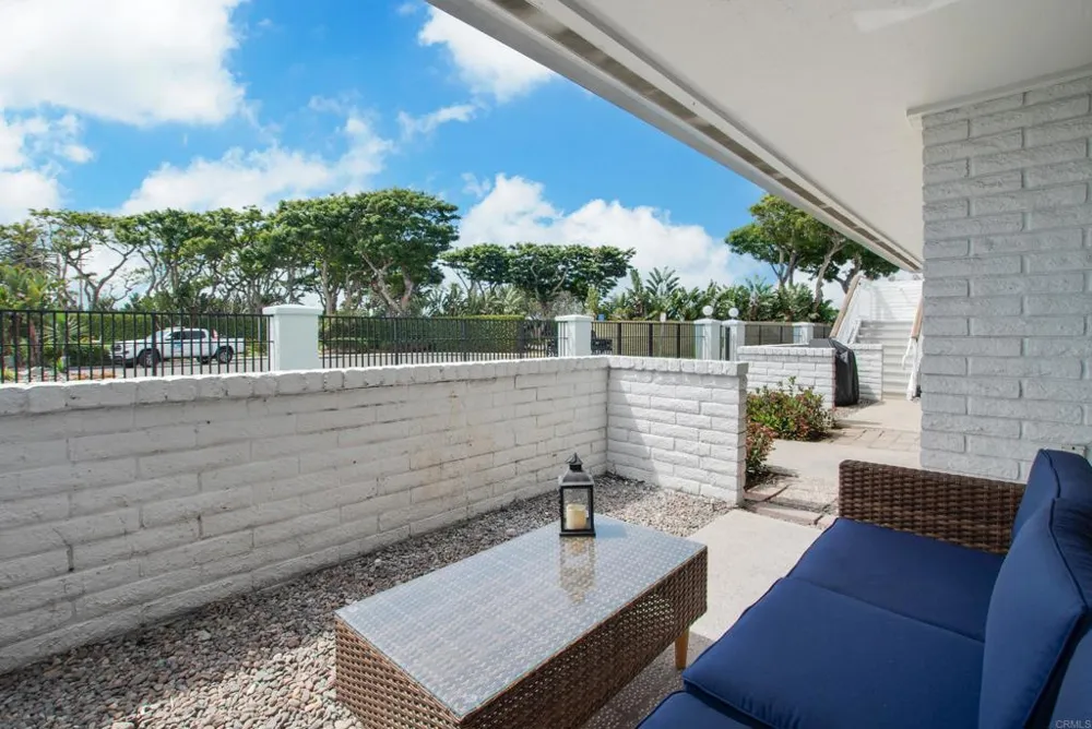 5 Montego Coronado, CA 92118