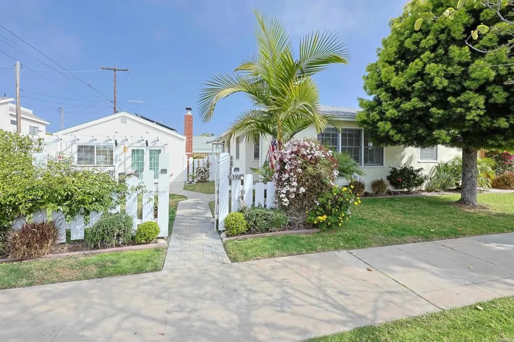 417 5th Street Coronado, CA 92118