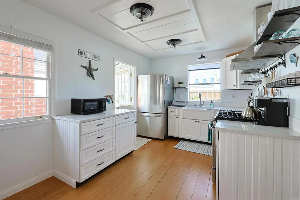 417 5th Street Coronado, CA 92118