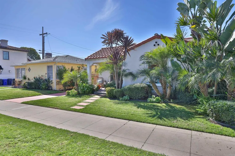 408 5th Coronado, CA 92118