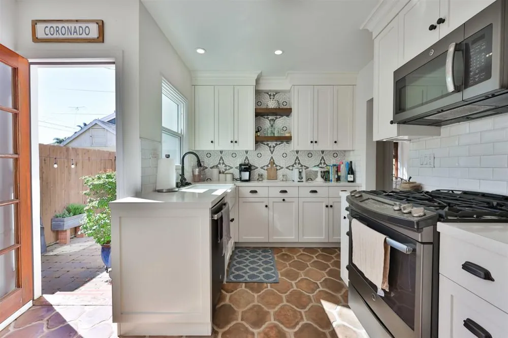 408 5th Coronado, CA 92118