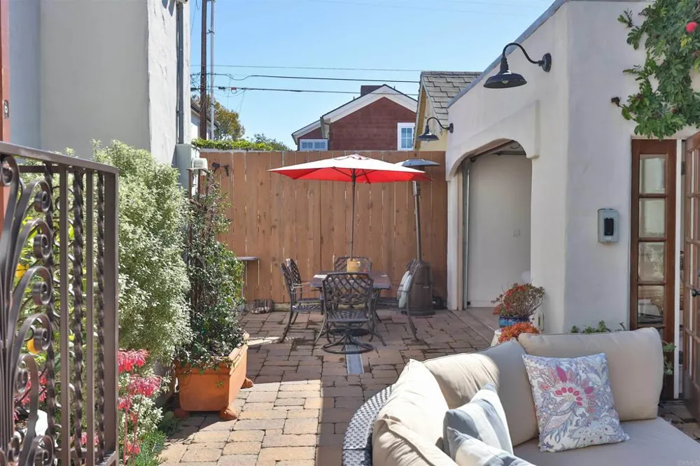 408 5th Coronado, CA 92118