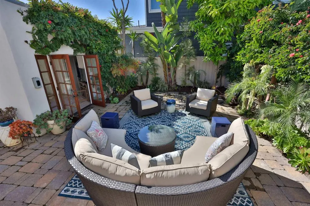 408 5th Coronado, CA 92118