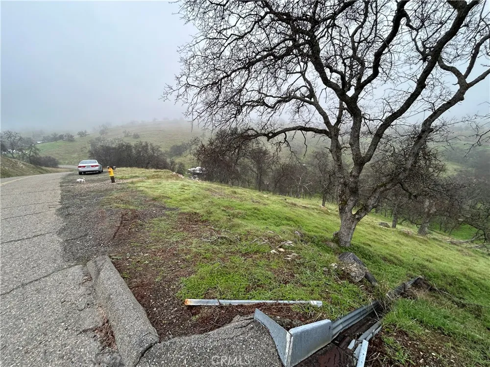 9784 Torito La Grange, CA 95329