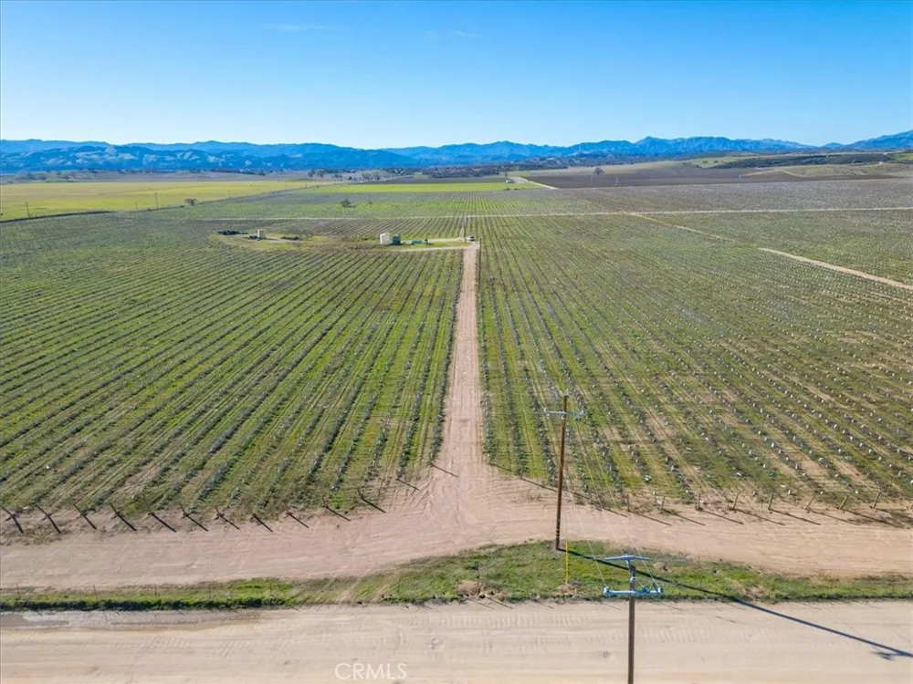 48655 Lockwood Jolon Road Lockwood, CA 93932