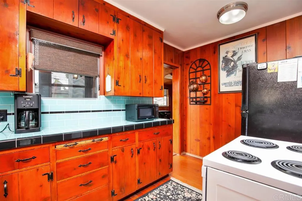 401 Alameda Coronado, CA 92118