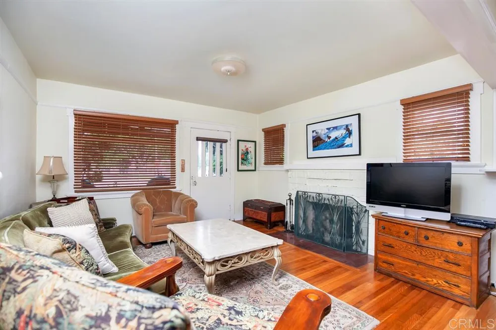 401 Alameda Coronado, CA 92118