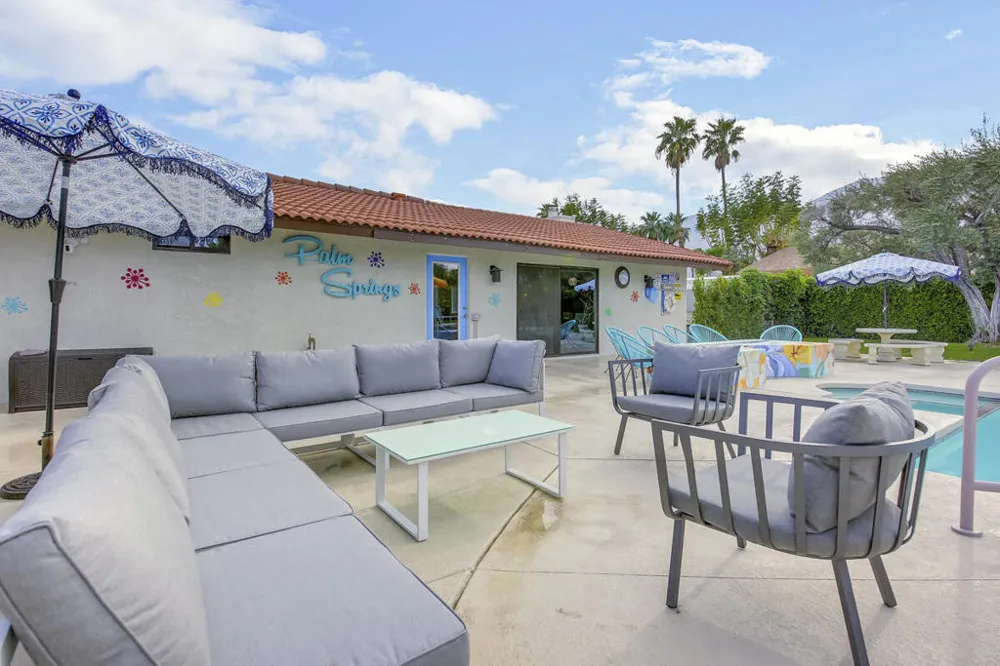 2230 Tamarisk Road Palm Springs, CA 92262
