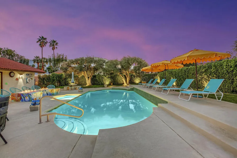 2230 Tamarisk Road Palm Springs, CA 92262