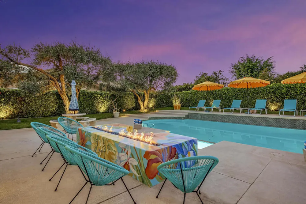 2230 Tamarisk Road Palm Springs, CA 92262