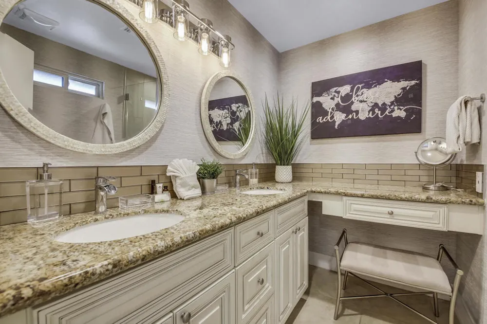 2230 Tamarisk Road Palm Springs, CA 92262