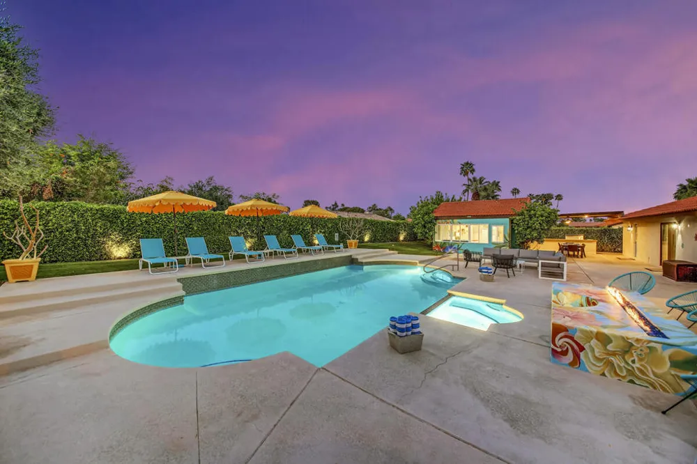 2230 Tamarisk Road Palm Springs, CA 92262