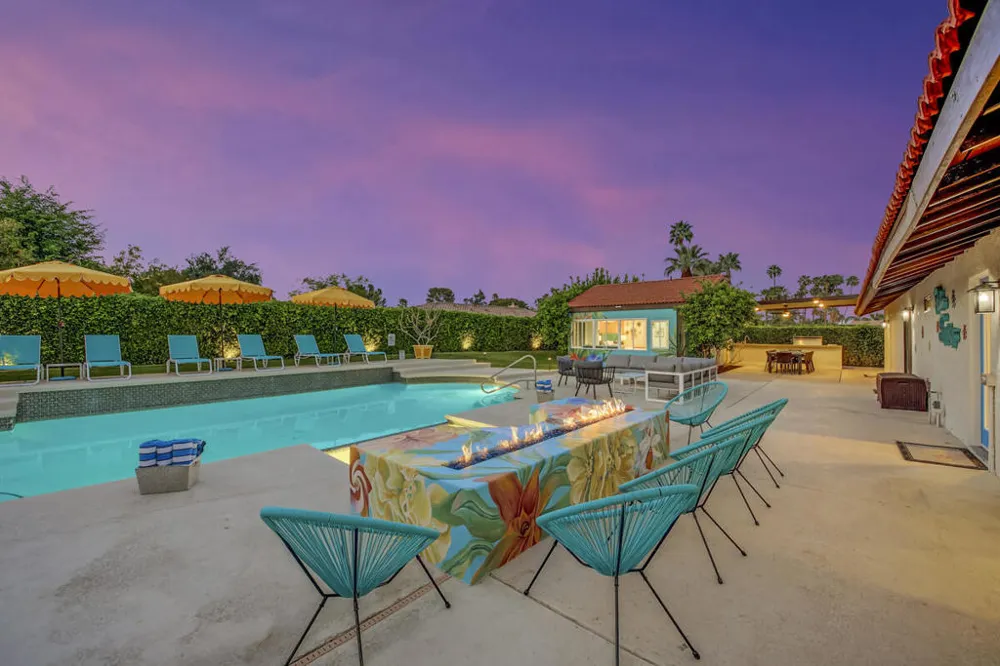 2230 Tamarisk Road Palm Springs, CA 92262